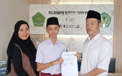MIN 2 Sukabumi Teken MoU Beasiswa Spektakuler: Gerbang Emas Menuju Masa Depan Gemilang Siswa